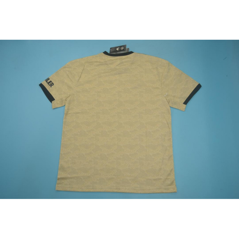 Manchester United Retro Visitante 19-20