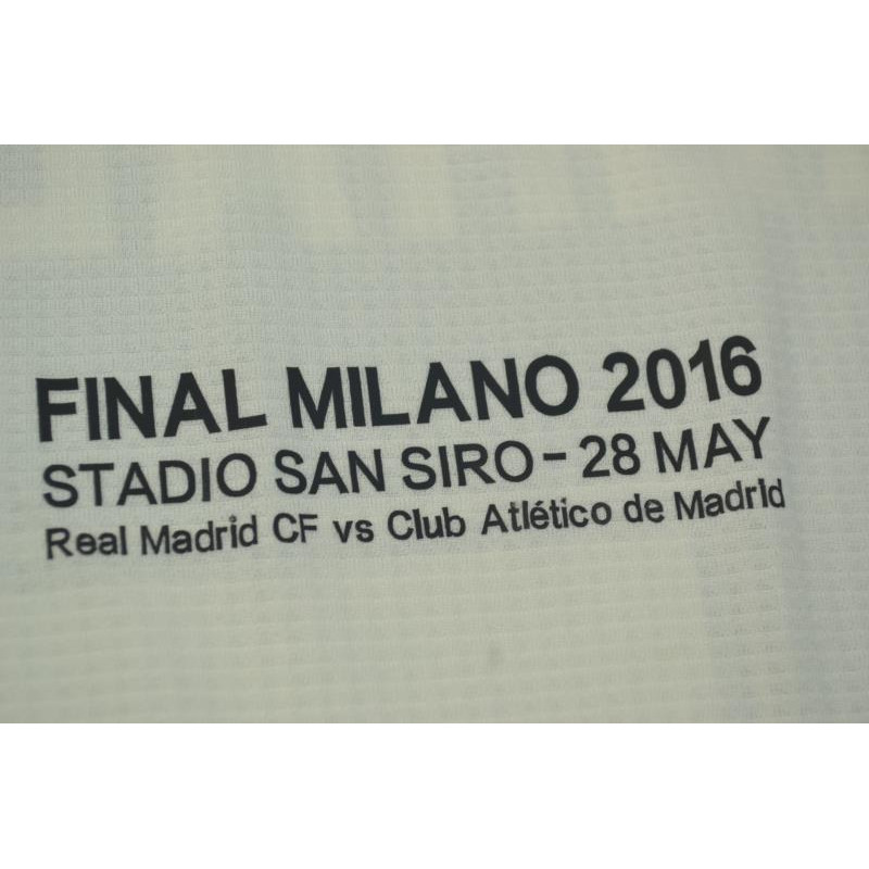 Real Madrid Retro Manga Larga UCL Final 2016