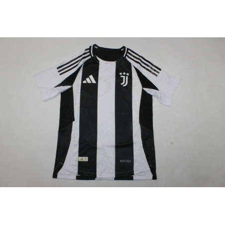 Juventus Player Version Local 24-25