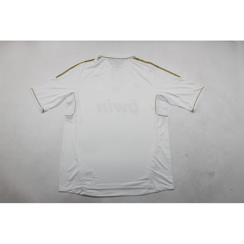 Real Madrid Retro Player Version Local 11-12