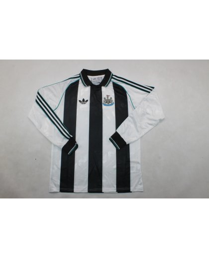 Newcastle United Manga Larga Estilo Retro Newcastle United Manga Larga Estilo Retro