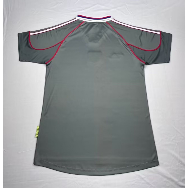 Olympique de Lyon Retro Visitante 2000-2001