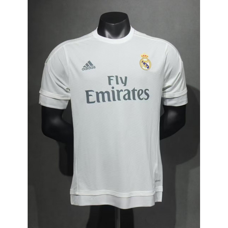 Real Madrid Retro Player Version Local 15-16 Real Madrid Retro Player Version Local 15-16