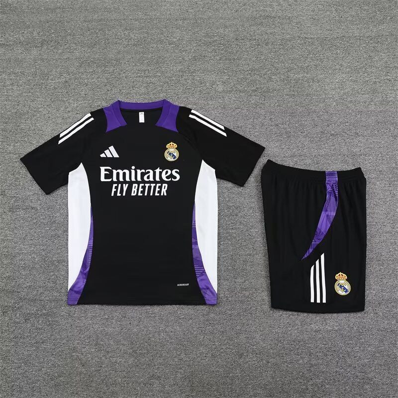 Kit Entrenamiento Real Madrid Negro Blanco Morado 24-25 Kit Entrenamiento Real Madrid Negro Blanco Morado 24-25