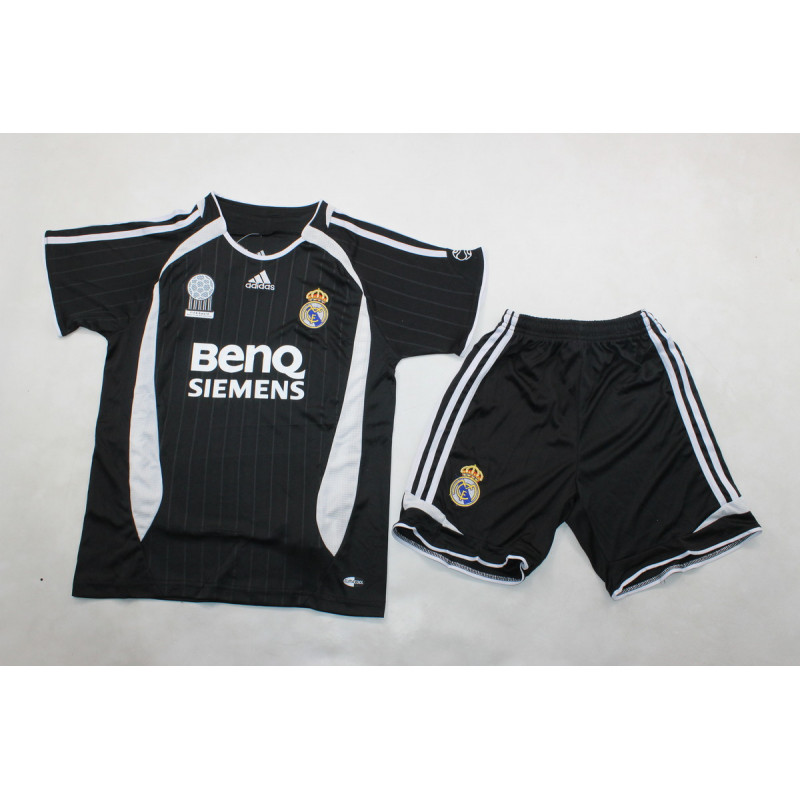 Real Madrid Retro KIT NIÑO Visitante 06-07 Real Madrid Retro KIT NIÑO Visitante 06-07