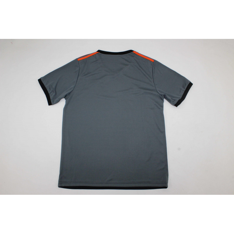 Bayern Munich Retro Visitante 16-17