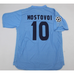 CV Retro 02-03 UCL