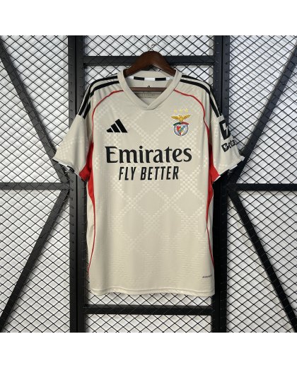 Benfica 25-26 Visitante Benfica 25-26 Visitante