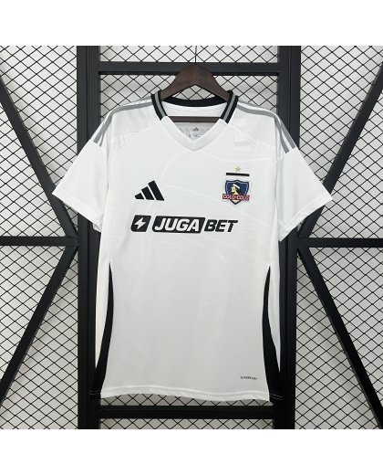 Colo Colo local 25-26