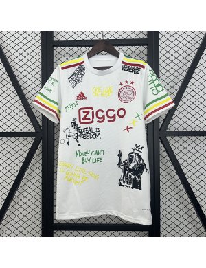 Ajax edición especial 25-26