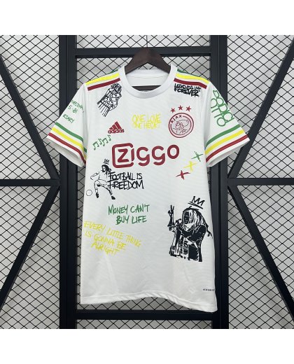 Ajax edición especial 25-26