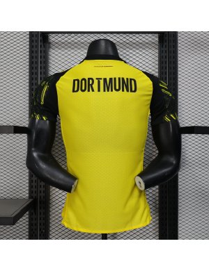 Borussia Dortmund local 25-26 player version