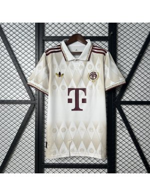 Bayern Munich edición especial 25-26