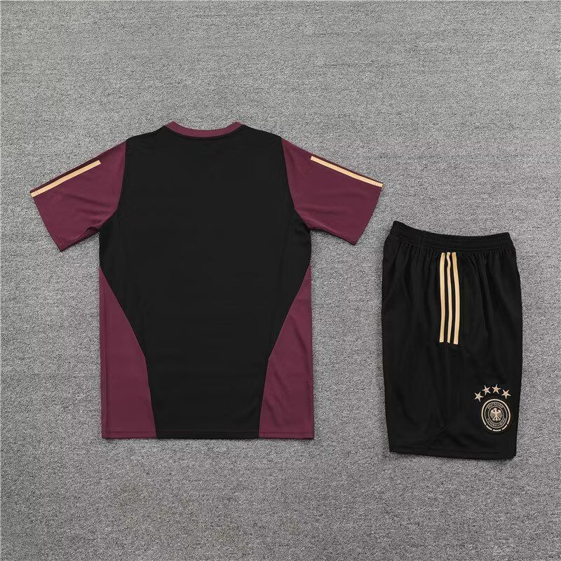 Kit Entrenamiento Alemania Morado