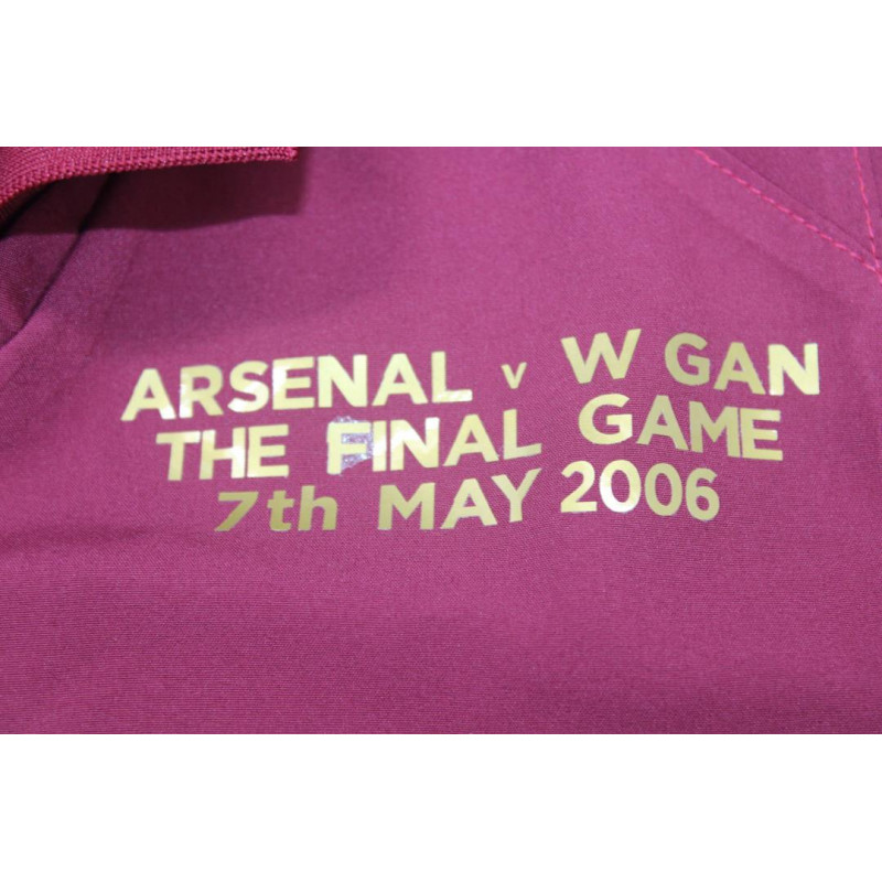 Arsenal Retro Highbury Final Game 05-06