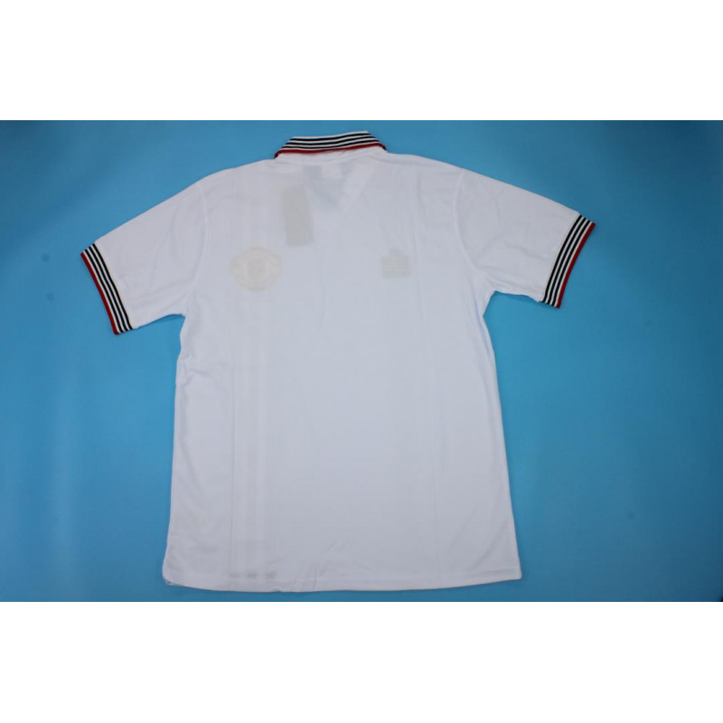 Manchester United Retro Visitante 75