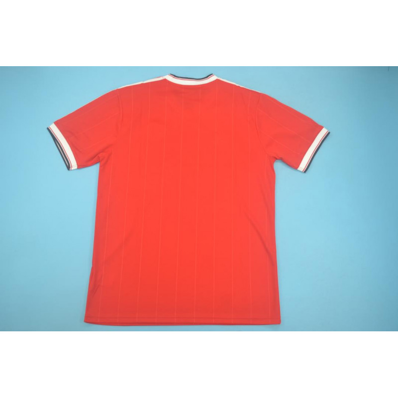 Manchester United Retro Local 84