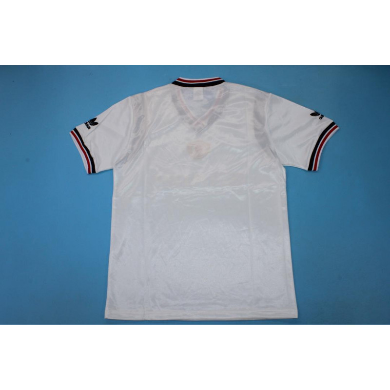 Manchester United Retro Visitante 84-86